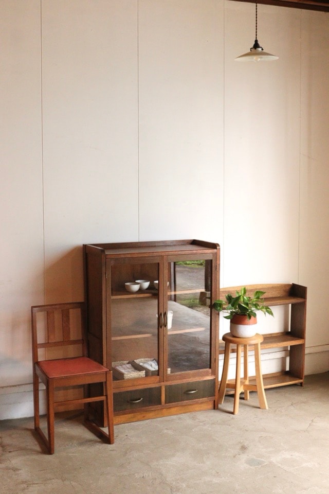ガラス戸棚 | 全ての商品 - 古家具古道具 そうすけ