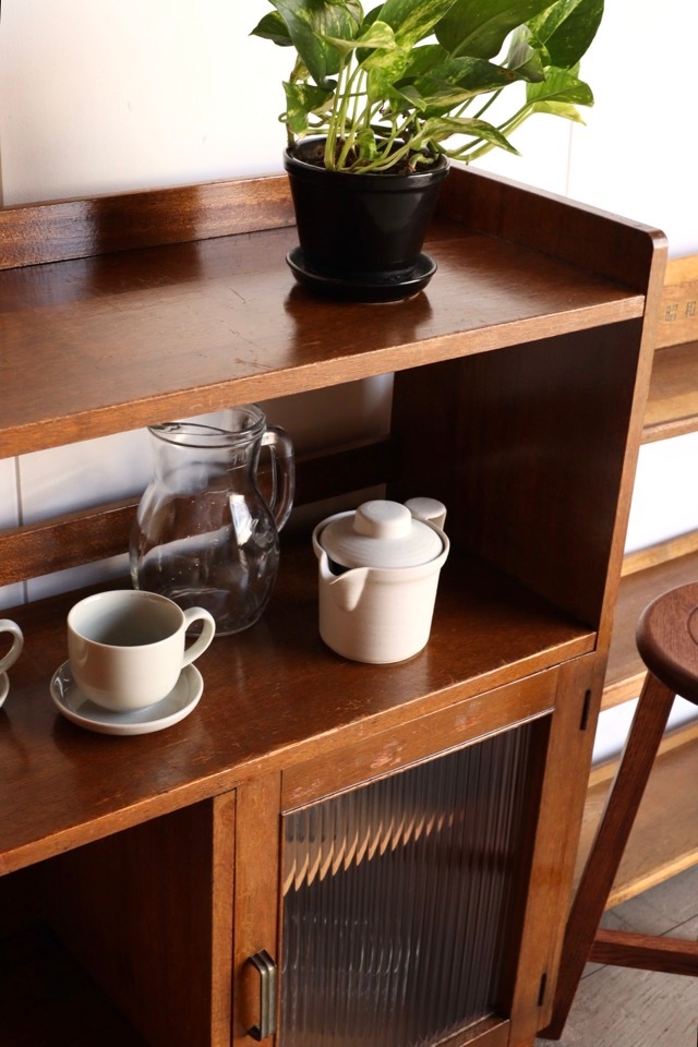 モールガラス戸棚