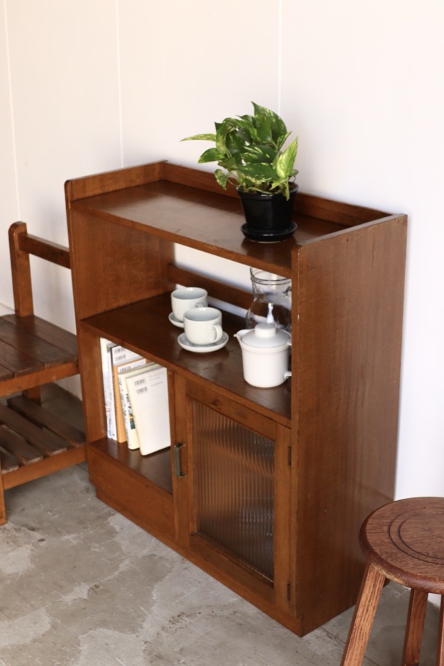 モールガラス戸棚