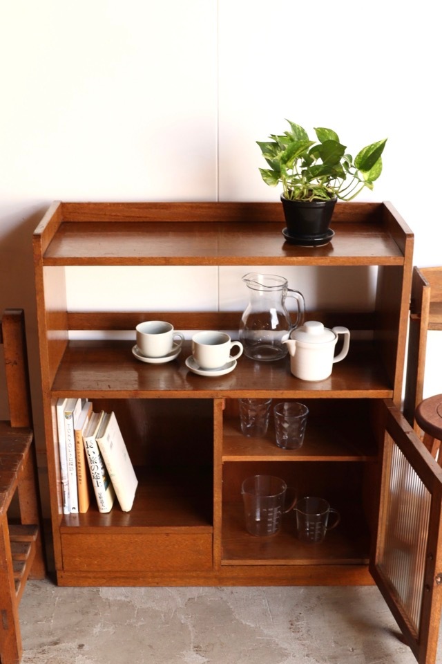 モールガラス戸棚