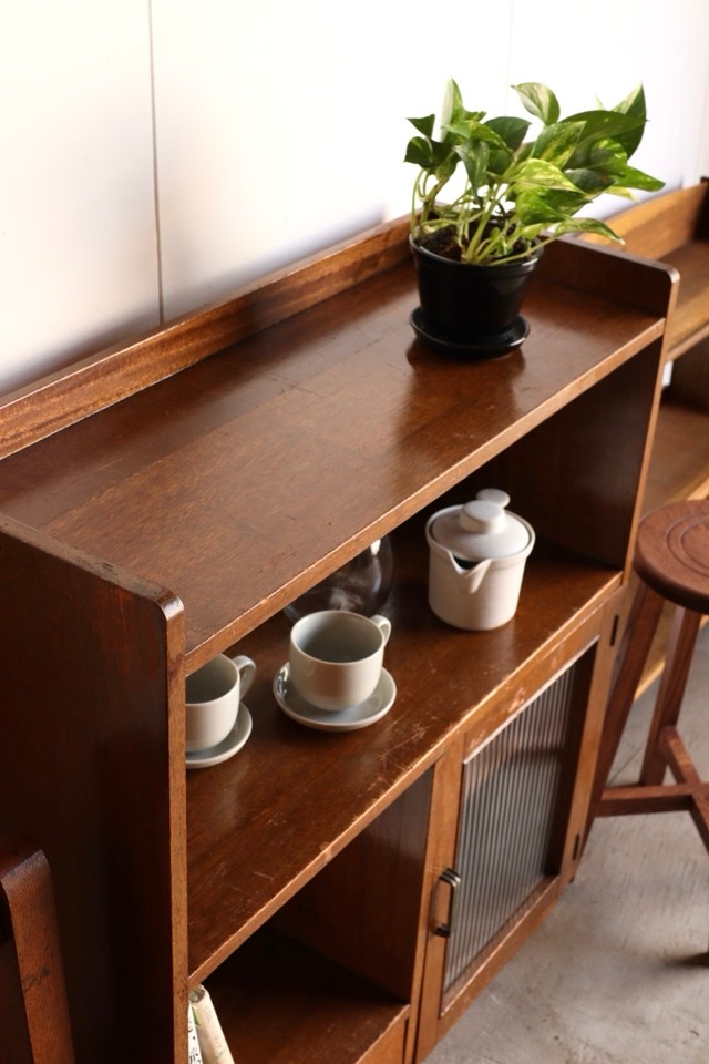 モールガラス戸棚