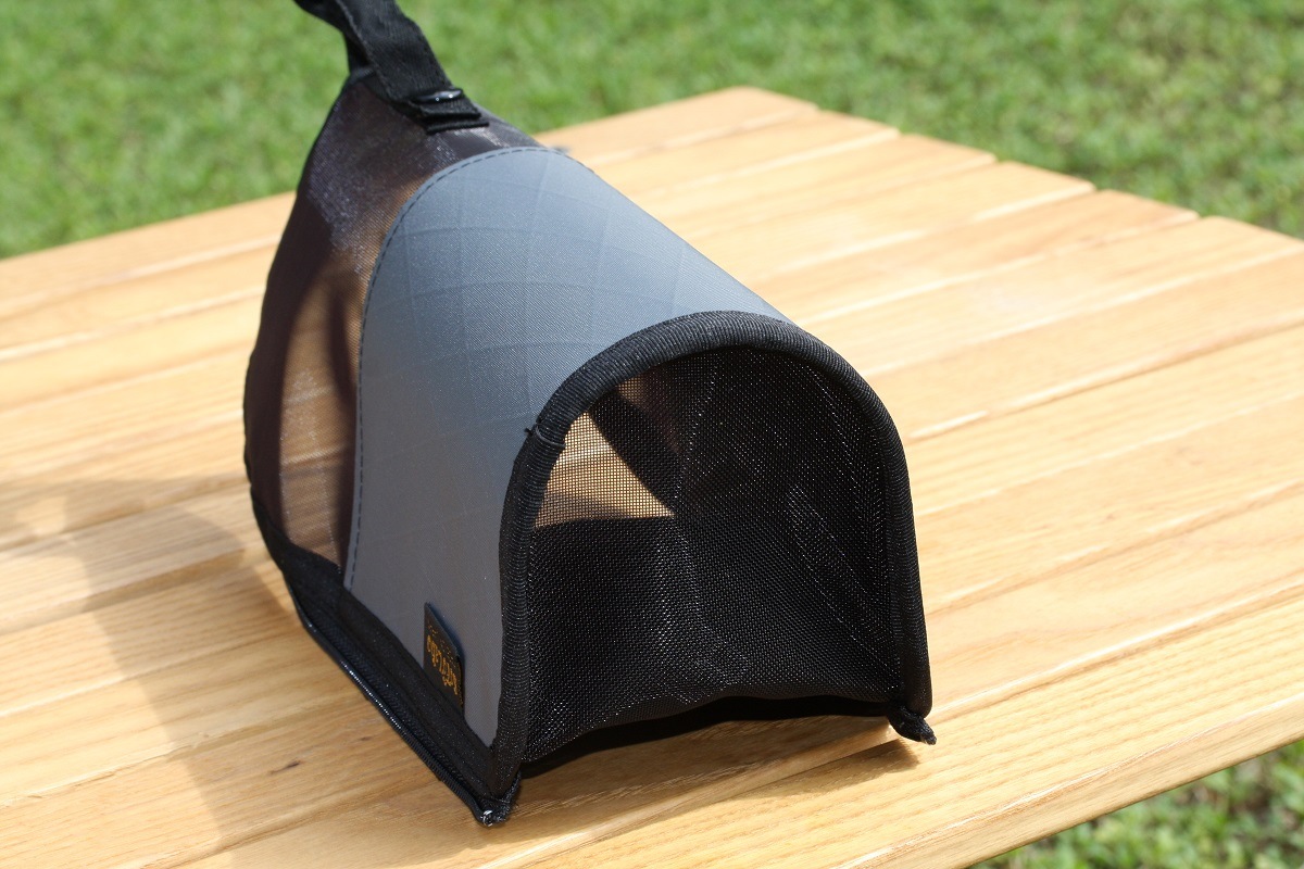 Dry mesh Cutlery case