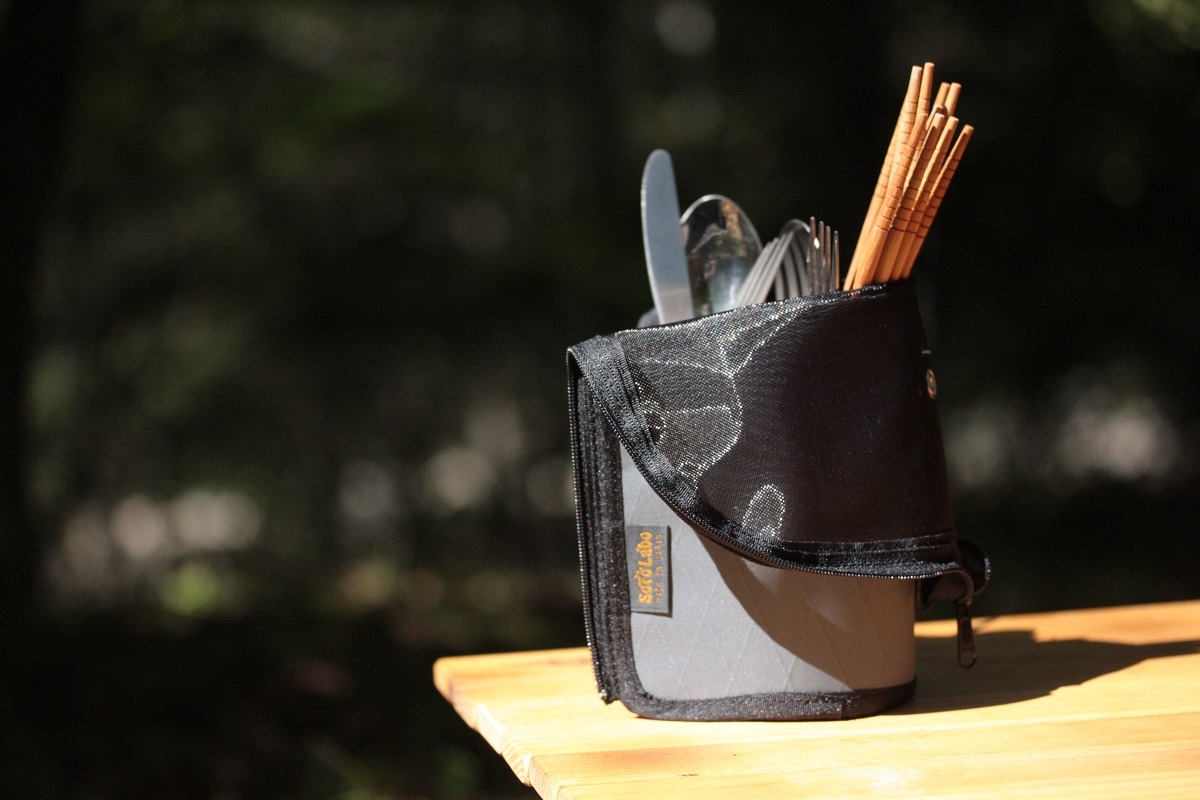 Dry mesh Cutlery case