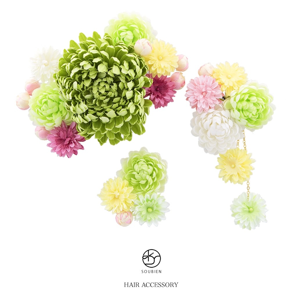 髪飾り　3点セット　黄緑系　グリーン　ピンポンマム　菊　花　フラワー　蕾　コサージュ　ぶら飾り　コーム　Uピン　髪留め　成人式向け　卒業式向け　振袖向け　袴向け　ヘアアクセサリー　日本製