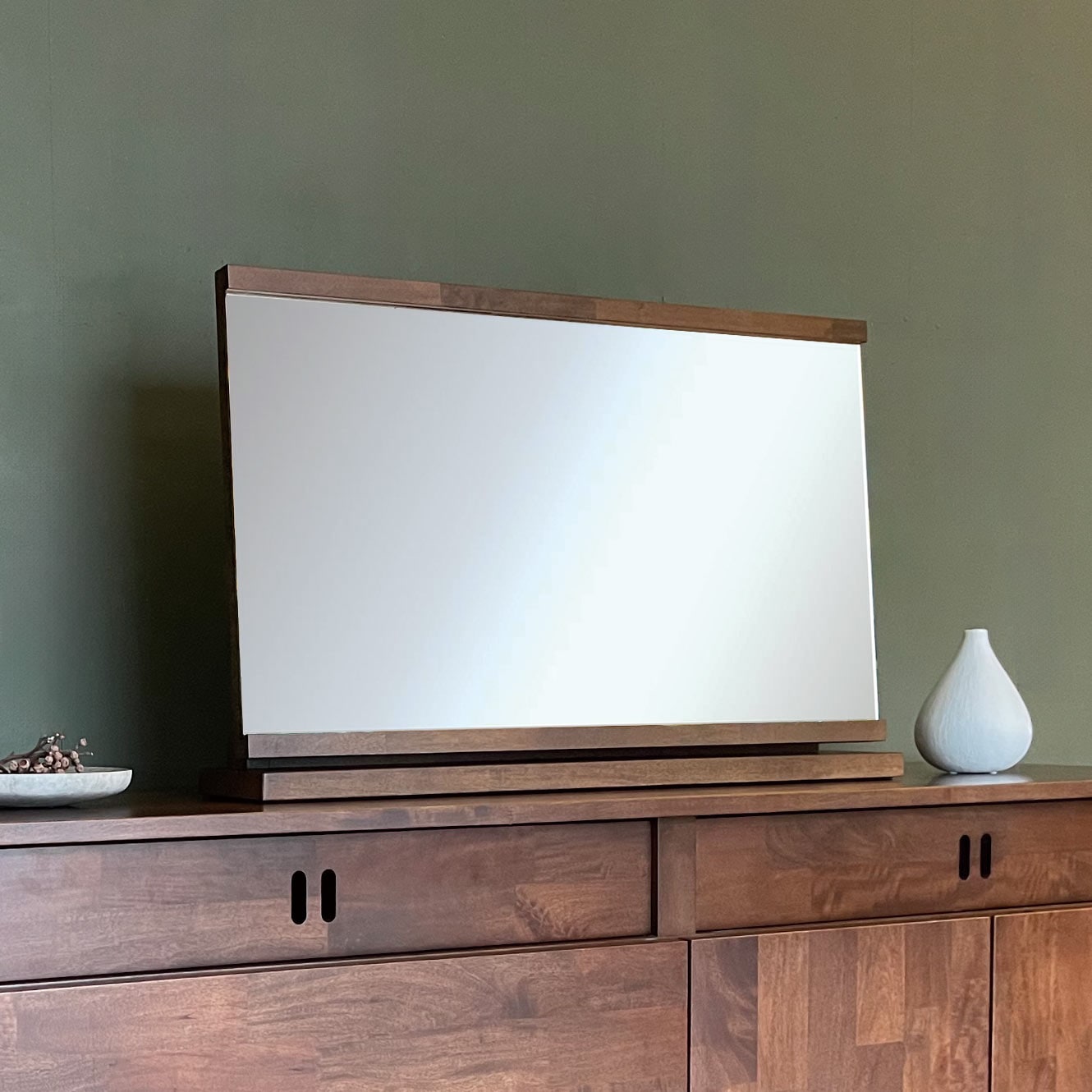 ミラー 084 TOCCO ｜source公式オンラインショップ