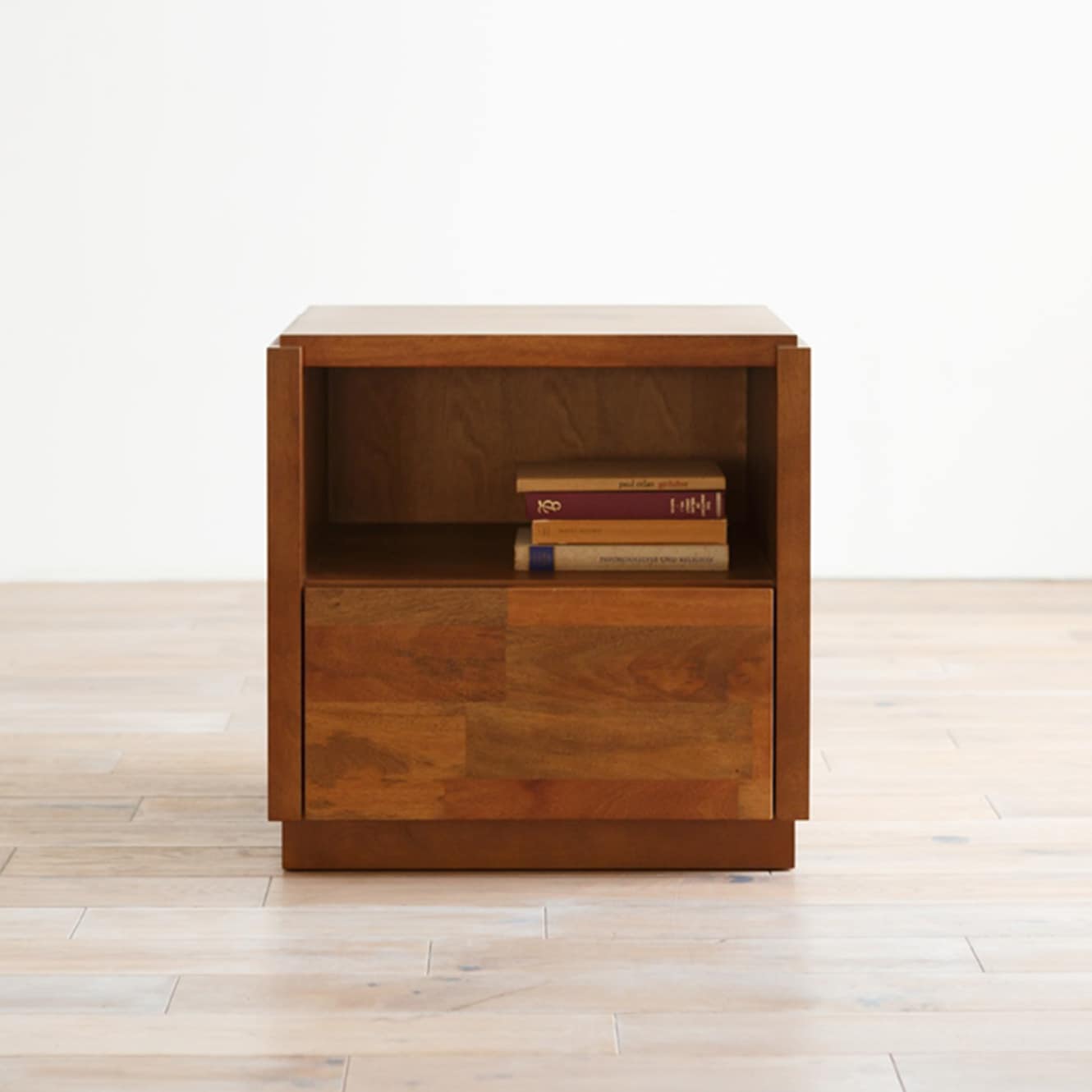 ナイトテーブル PURO