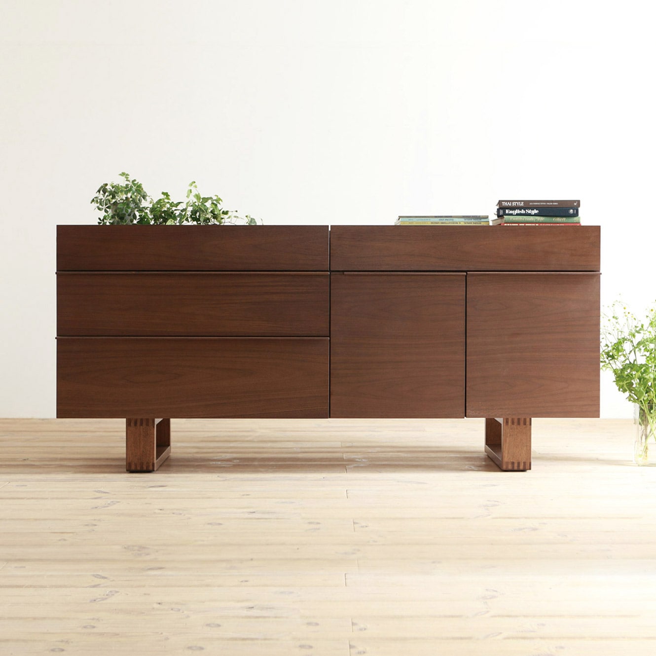 サイドボード 168 BIS