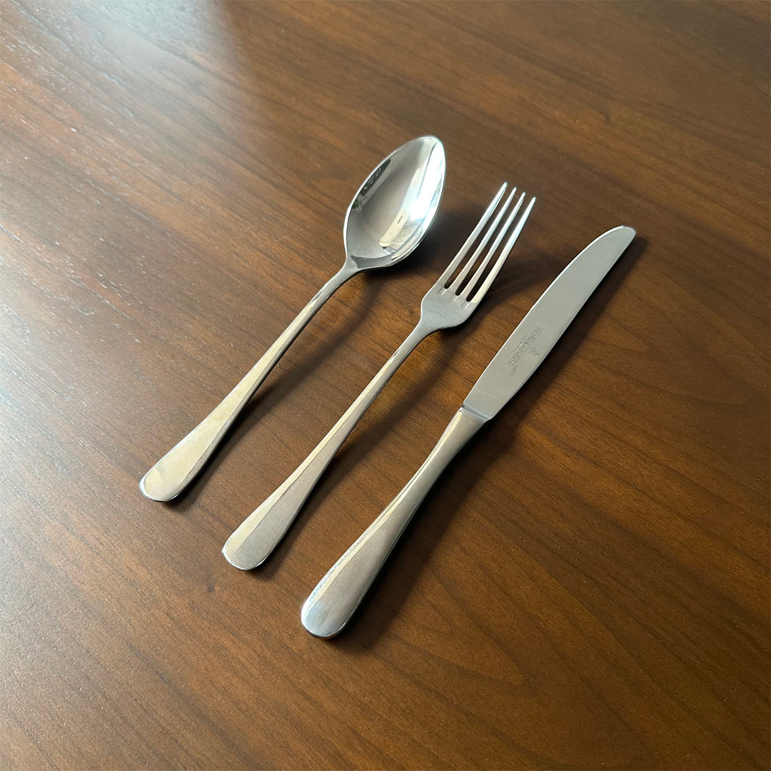 ビカード＆ヴィールプッツ 】カリスマ M ｜source公式オンラインショップ