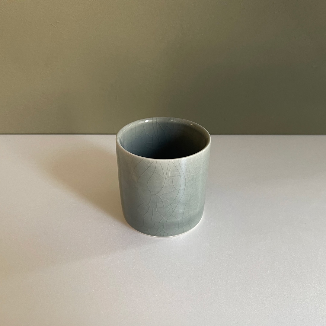 南景製陶園】碗 円柱 墨貫入（湯飲み） ｜source公式オンラインショップ