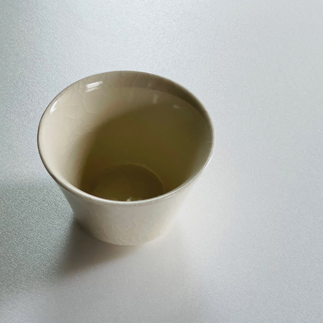 【南景製陶園】碗 高台 白貫入（湯呑み）