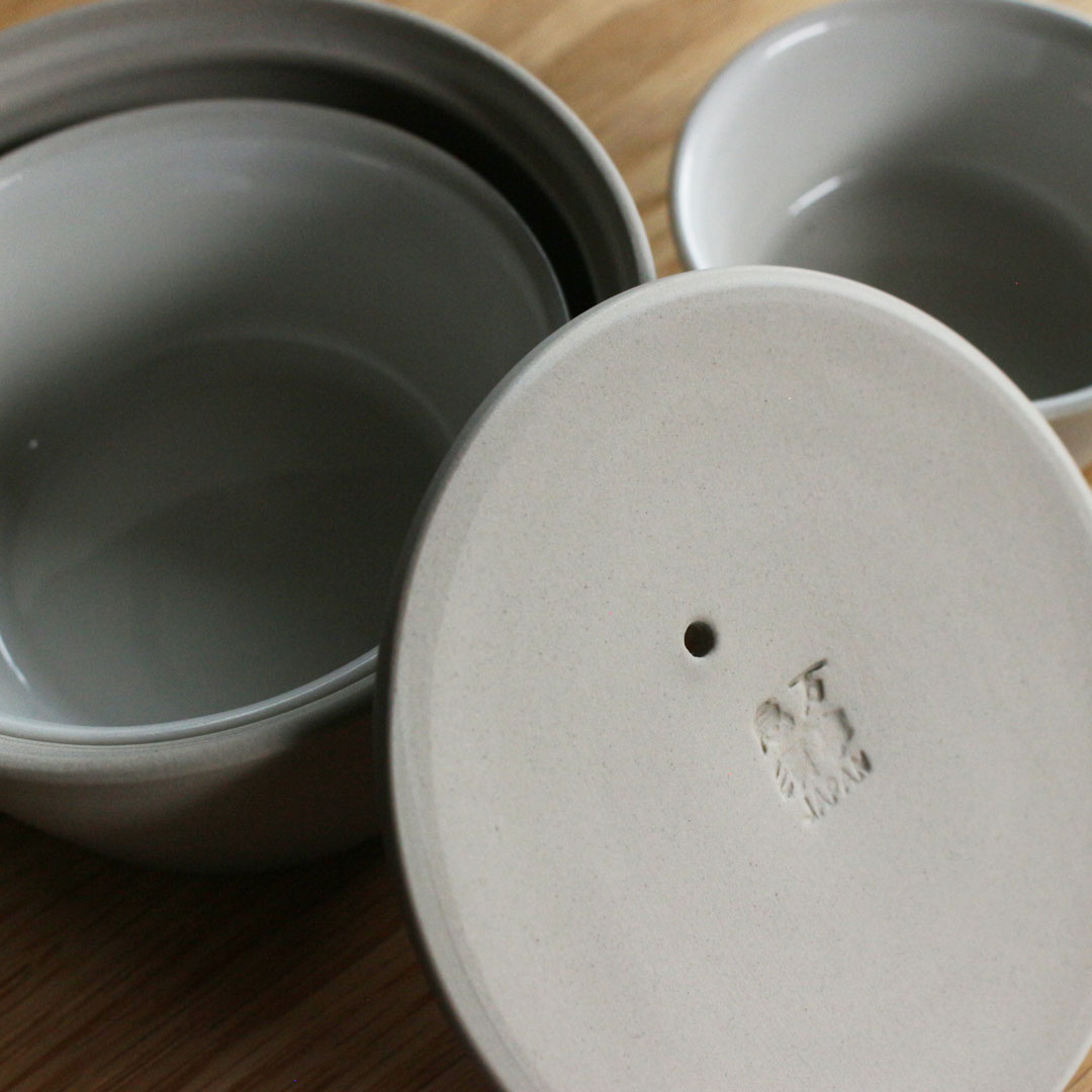 【南景製陶園】入子茶器 黒練（急須と湯呑みのセット）