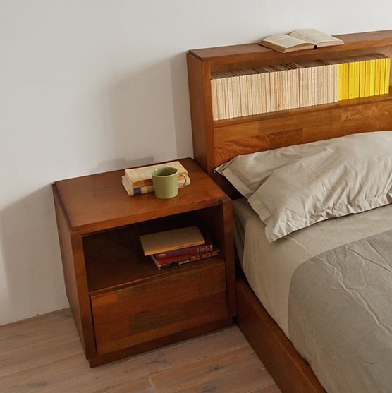 ナイトテーブル PURO