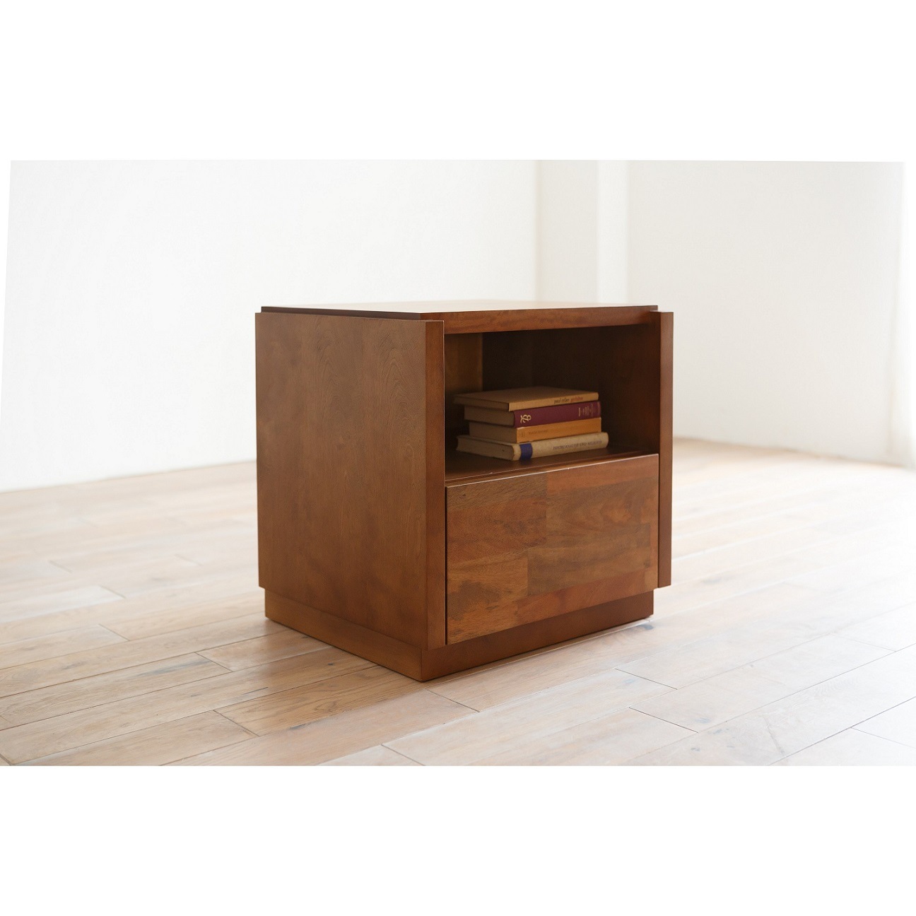 ナイトテーブル PURO