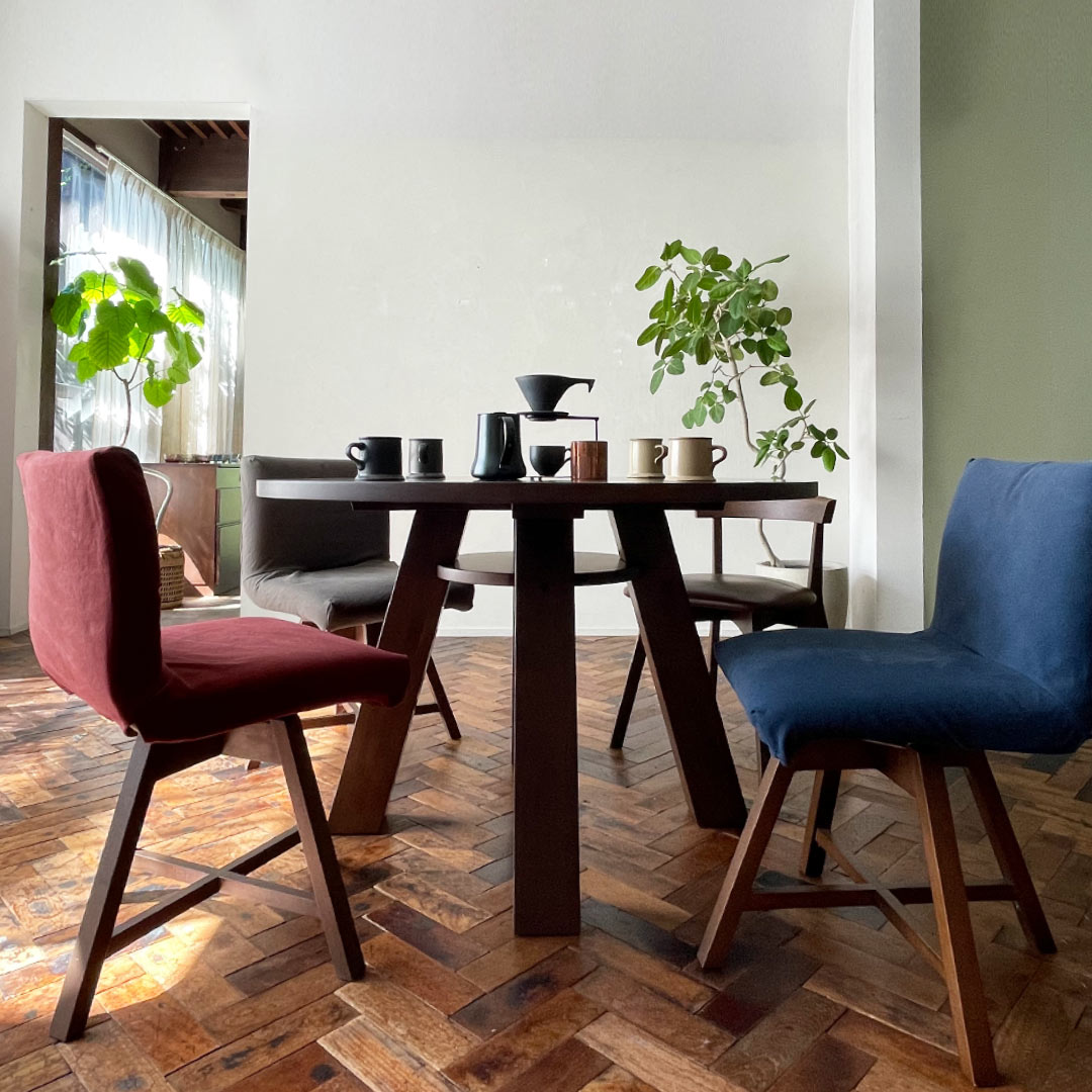 サークル ダイニングテーブル 112 ブラウン PURO ｜source公式