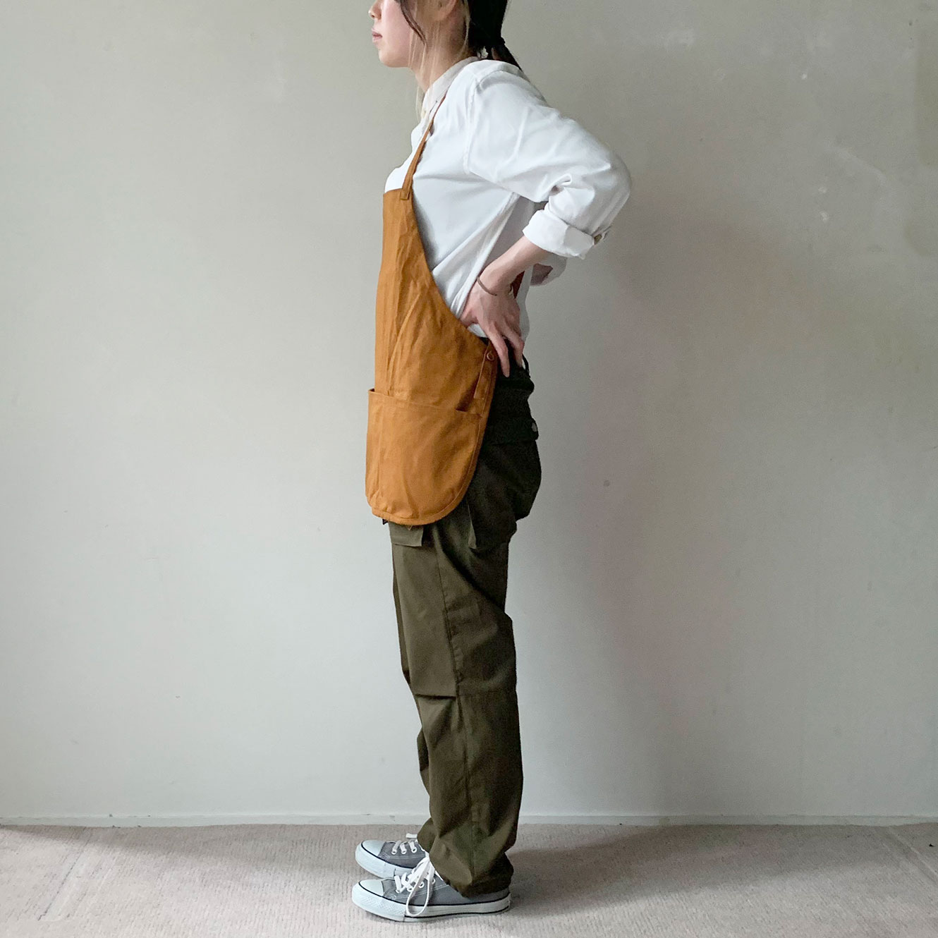 ウィークエプロン COMODO