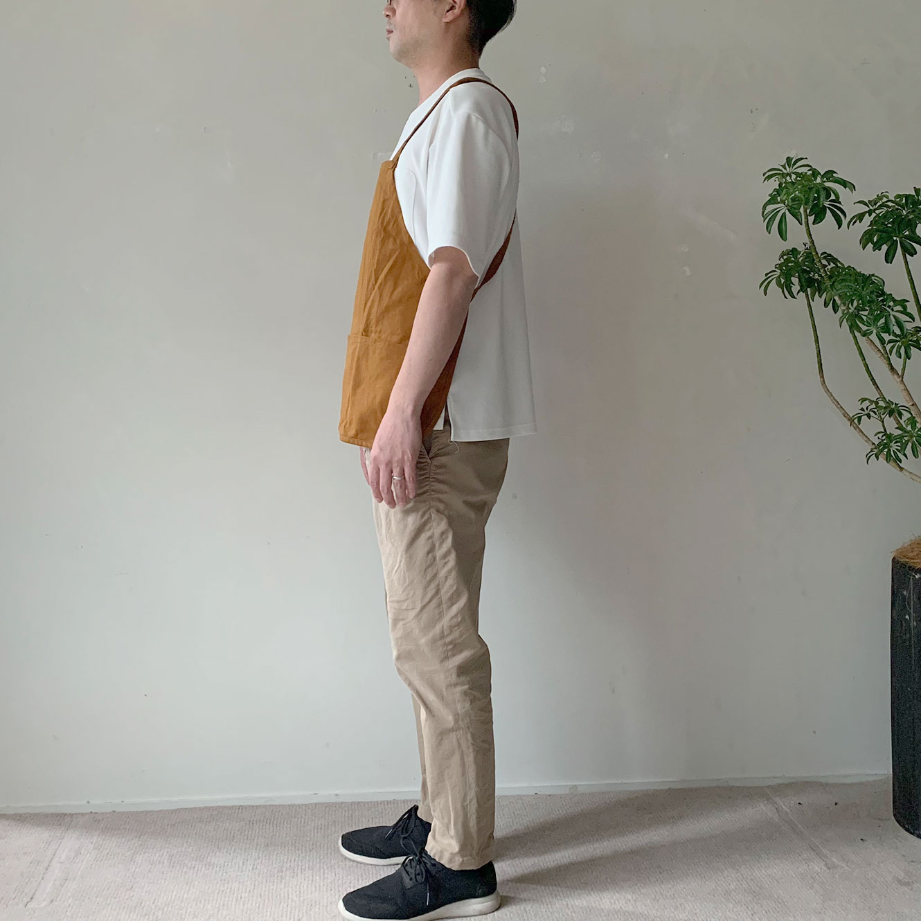 ウィークエプロン COMODO