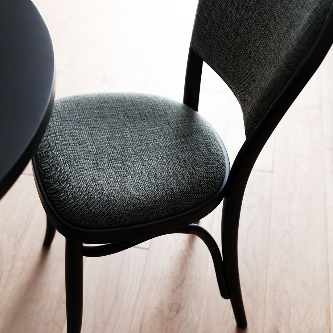 サイドチェア Z ブラック TORCERE (受注生産品）