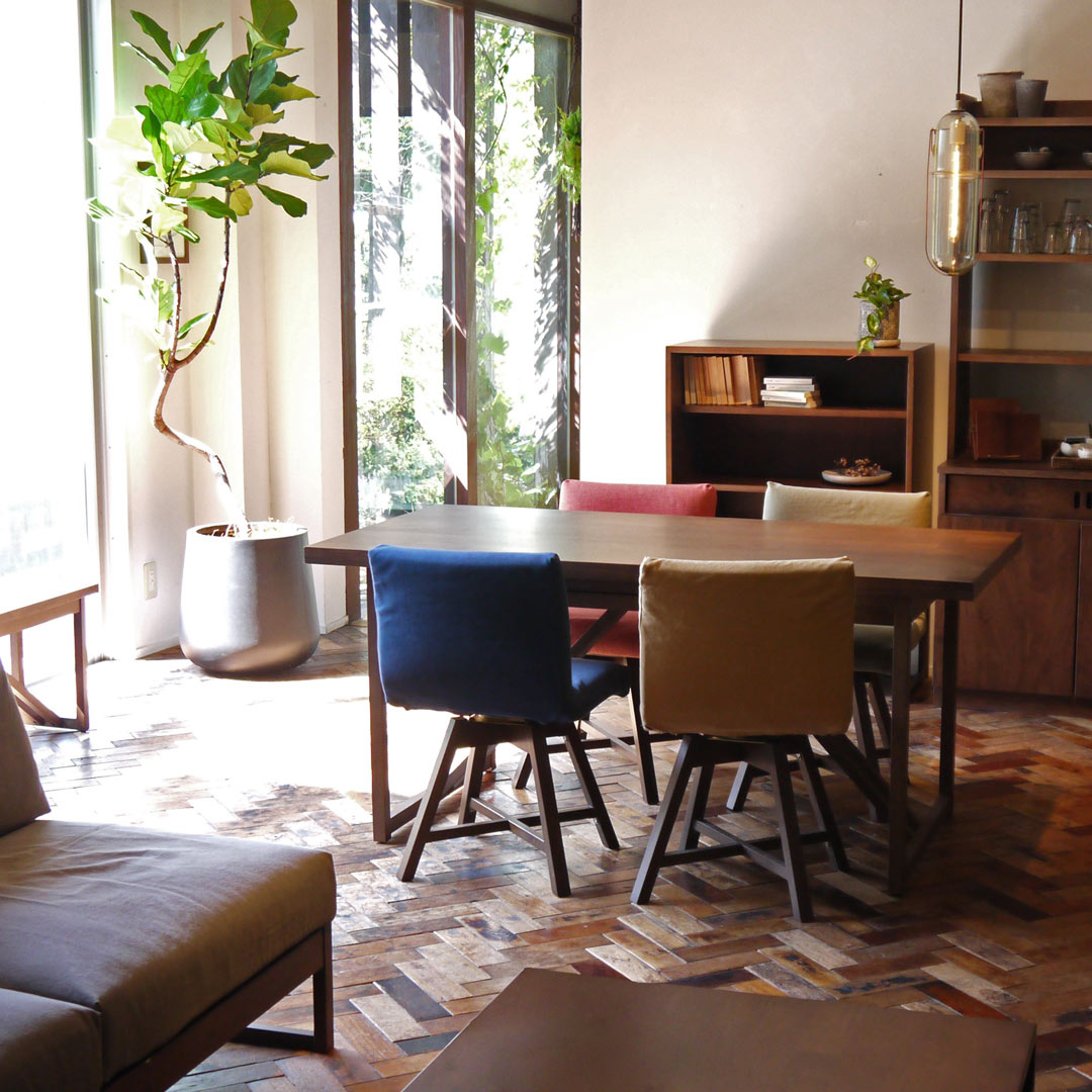 ダイニングテーブル 133 ブラウン TOCCO ｜source公式オンラインショップ