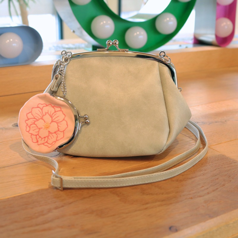 �饦��ɻɏ�ץܡ�����������մ�ʿ���޸���������