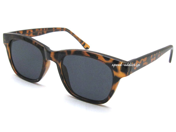 FLAT LENS WELLINGTON SUNGLASS�ʥե�åȥ�󥺥������ȥ󥵥󥰥饹�ˤ٤ù� �� SMOKE