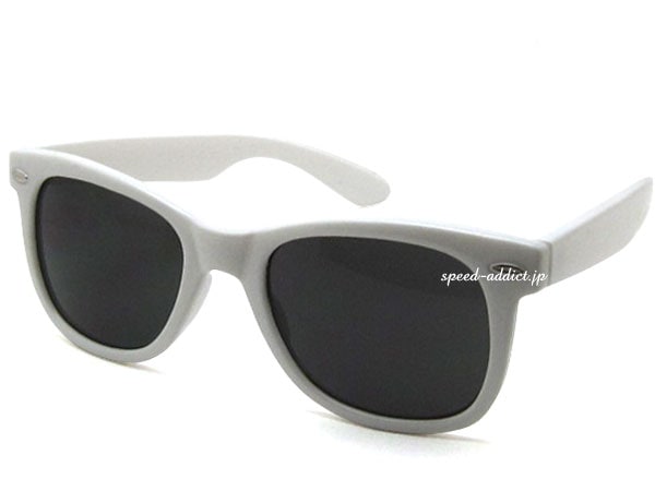OLD WELLINGTON SUNGLASS�ʥ�����ɥ������ȥ󥵥󥰥饹��WHITE �� SMOKE
