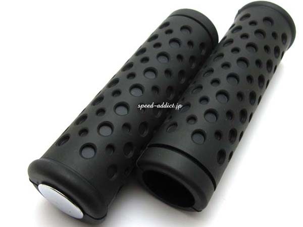 Nice!Motorcycle PUNCHING TAPERED GRIP（ナイスモーターサイクル