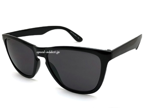 Ķ���� WELLINGTON SUNGLASS��Ķ���̥������ȥ󥵥󥰥饹��BLACK �� SMOKE
