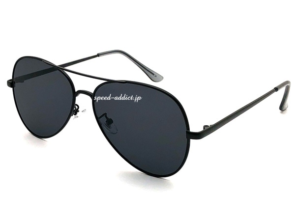 W BRIDGE TEARDROP SUNGLASS��W�֥�å��ƥ����ɥ��åץ��󥰥饹�˱�ä�BLACK �� SMOKE