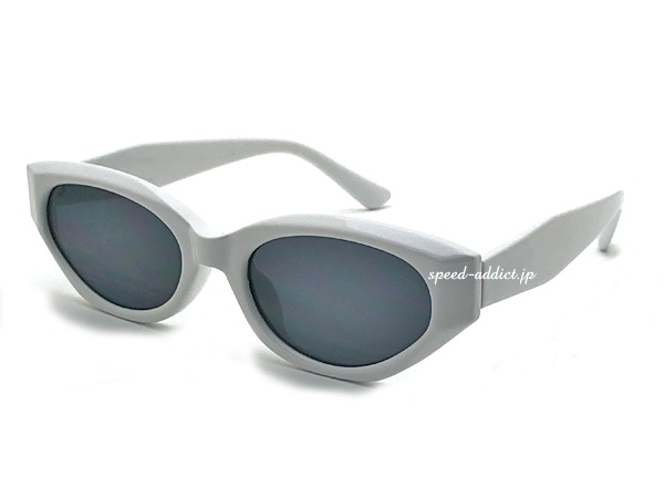 FLAT LENS CAT'S EYE SUNGLASS�ʥե�åȥ�󥺥���åĥ������󥰥饹��WHITE �� SMOKE