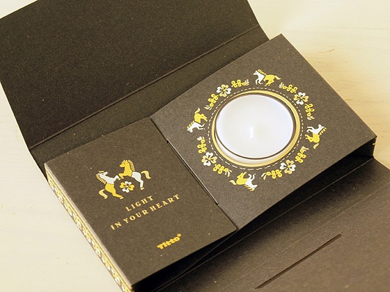 Titto �ǥ��졼�����쥿�� (Horse) �����ޥ����ɥ��դ���