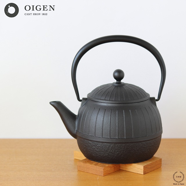 OIGEN 南部鉄器 鉄瓶 南部盛栄堂 IH対応 八千草 1.2リットル Amazon | 【南部鉄】鉄瓶 八千草1．2L 787-619 盛栄堂】【及源