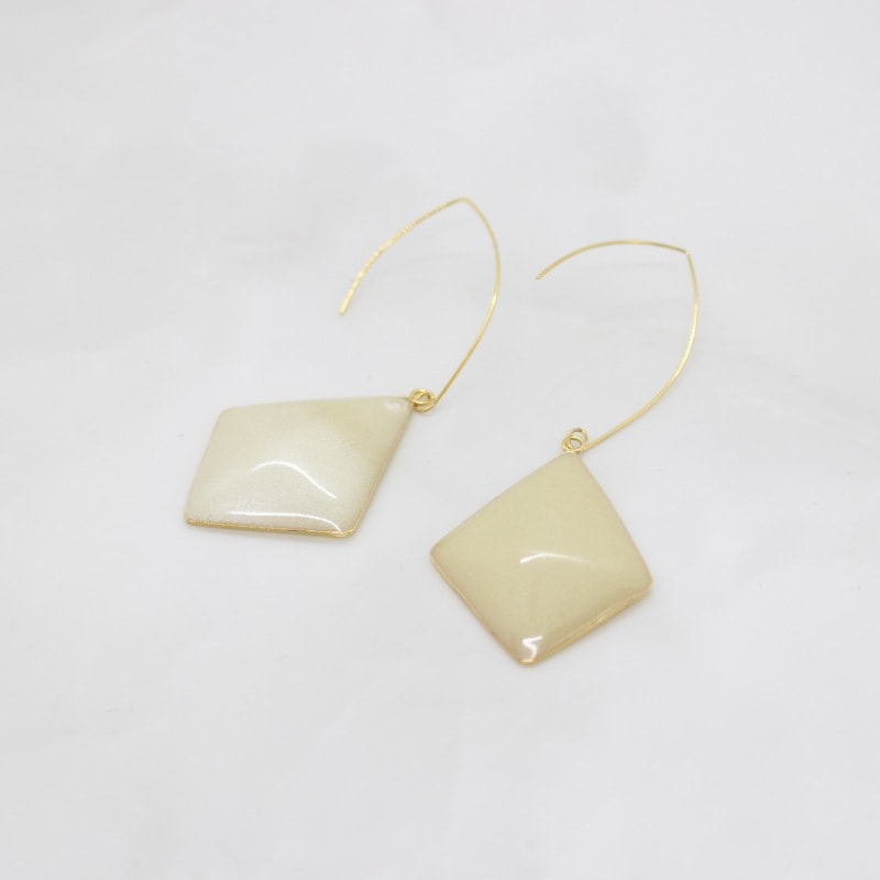 [1個]The Rule　STUDS dangle pierced earring　ベージュ　　