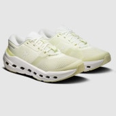 On ���� Cloudrunner 3 ��ǥ��������˥󥰥��塼�� 3WG10054723(Seedling/Ivory) �������ǥ롪��