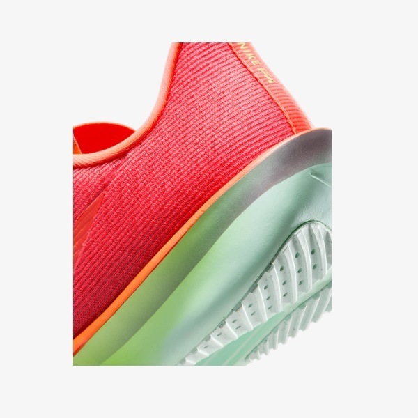 NIKE �ʥ��� ���������� �饤�Х� �ե饤 4 ���˥󥰥��塼�� FV6040-600(�֥饤�ȥ���ॾ��/�ϥ��ѡ������/�ߥ�ȥե�����/�����֥ѡ��ץ�) ��������ǯ��ǥ롪��