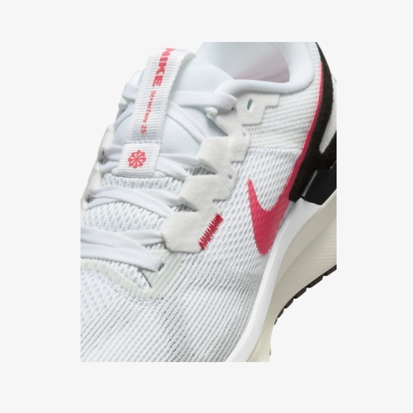 NIKE ʥ   ȥ饯㡼25 ǥ˥󥰥塼 DJ7884-106(ۥ磻/ԥ/ԥ奢ץʥ/֥å) 