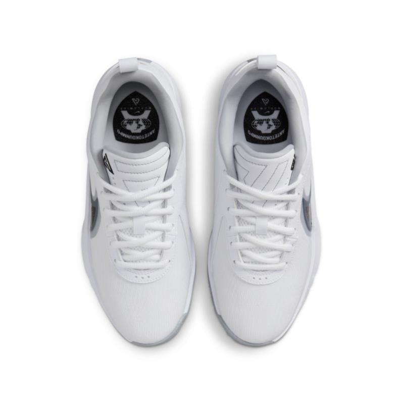 NIKE �ʥ��� ��˥� �ե꡼�� 6 GS ����˥��Х����åȥܡ��륷�塼�� FQ7378-101(�ۥ磻��/����ե��졼/�֥�å�) ��������ǯ��ǥ롪��