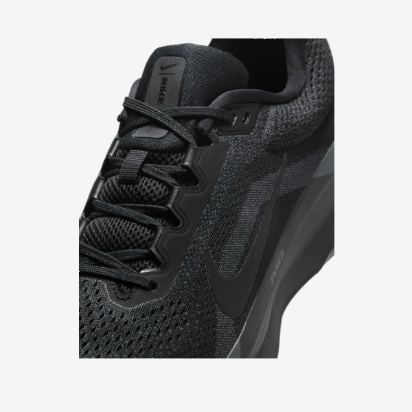 NIKE �ʥ��� ���� ������ե���11 ���˥󥰥��塼�� FJ9509-002(�֥�å�/���󥹥饵����) 