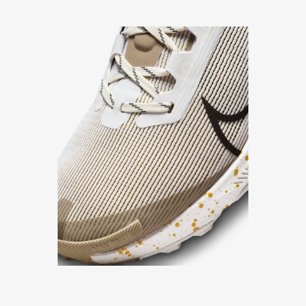 NIKE �ʥ��� �ꥢ���� �ƥ� �������� 9 ���˥󥰥��塼�� DR2693-100(�ۥ磻��/�֥�å�/������/�ӥӥåɥ���ե���/�����ʥåĥߥ륯) ��������AW��ǥ롪��