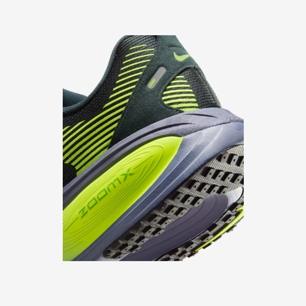 NIKE �ʥ��� ������ �ܥ�� 18 ���˥󥰥��塼�� HM6803-301(������������/����Υ�/����ǥåɥѡ��ץ�/�ܥ��) ��������ǯ��ǥ롪��