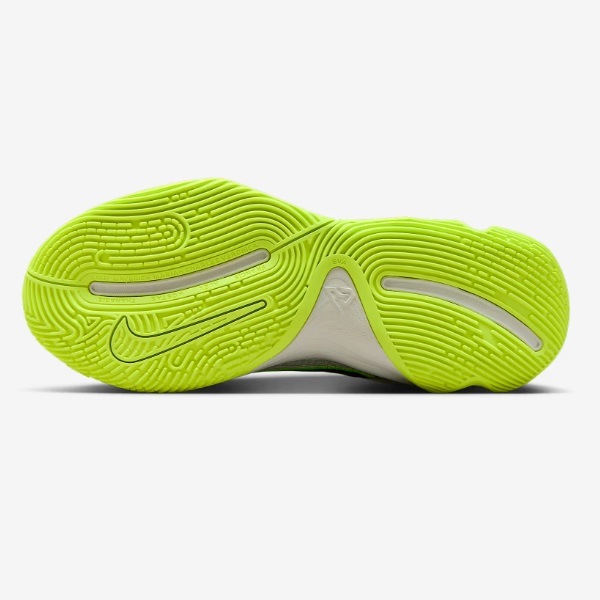 NIKE �ʥ��� ��˥� ���⡼����ƥ� 4 EP �Х����åȥܡ��륷�塼�� FQ3681-007(�饤�ȥ���С�/�ܥ��/�֥�å�) ��������ǯ��ǥ롪��