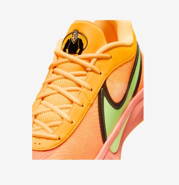 NIKE �ʥ��� ��˥� ������ �ե꡼�� 6 EP �Х����åȥܡ��륷�塼�� FJ7807-601(�饤�ȥ磻��ɥޥ󥴡�/�֥�å�/�졼���������/��������󥰥꡼��) ��������ǯ��ǥ롪��