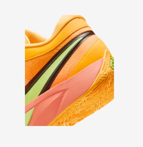 NIKE �ʥ��� ��˥� ������ �ե꡼�� 6 EP �Х����åȥܡ��륷�塼�� FJ7807-601(�饤�ȥ磻��ɥޥ󥴡�/�֥�å�/�졼���������/��������󥰥꡼��) ��������ǯ��ǥ롪��