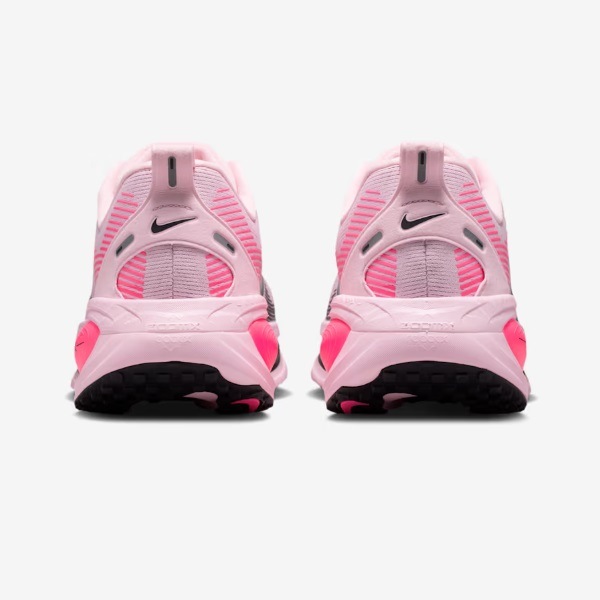 NIKE �ʥ��� ������ �ܥ�� 18 ���˥󥰥��塼�� HM6803-602(�ԥ󥯥ե�����/�ϥ��ѡ��ԥ�/�֥�å�) ��������ǯ��ǥ롪��