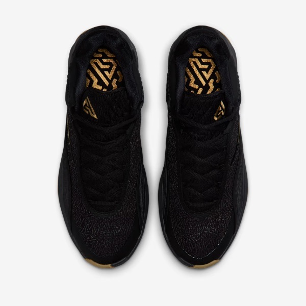 NIKE �ʥ��� ��˥� �ե꡼�� 7 EP �Х����åȥܡ��륷�塼�� HF3451-006(�֥�å�/���եΥ��/����饤�ȥ֥饦��/�᥿��å��������) ��������ǯ��ǥ롪��