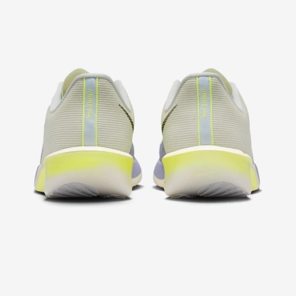 NIKE �ʥ��� ���� ������ �饤�Х�ե饤 4 ���˥󥰥��塼�� FV6040-003(�������饹/����ȥ�饤��/�եåȥܡ��륰�졼/��������) ��������ǯ��ǥ롪��