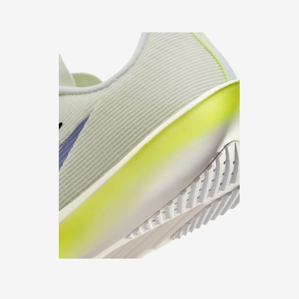 NIKE �ʥ��� ���� ������ �饤�Х�ե饤 4 ���˥󥰥��塼�� FV6040-003(�������饹/����ȥ�饤��/�եåȥܡ��륰�졼/��������) ��������ǯ��ǥ롪��