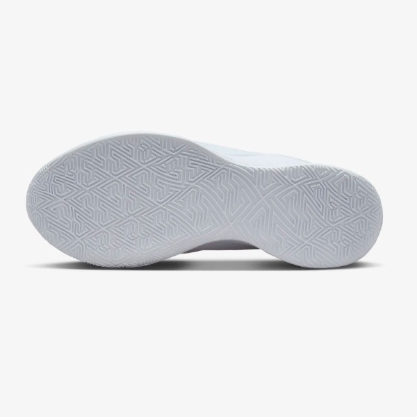 NIKE �ʥ��� ������ �ե꡼��6 TB EP �Х����åȥܡ��륷�塼�� FV1293-100(�ۥ磻��/�ۥ磻��) 
