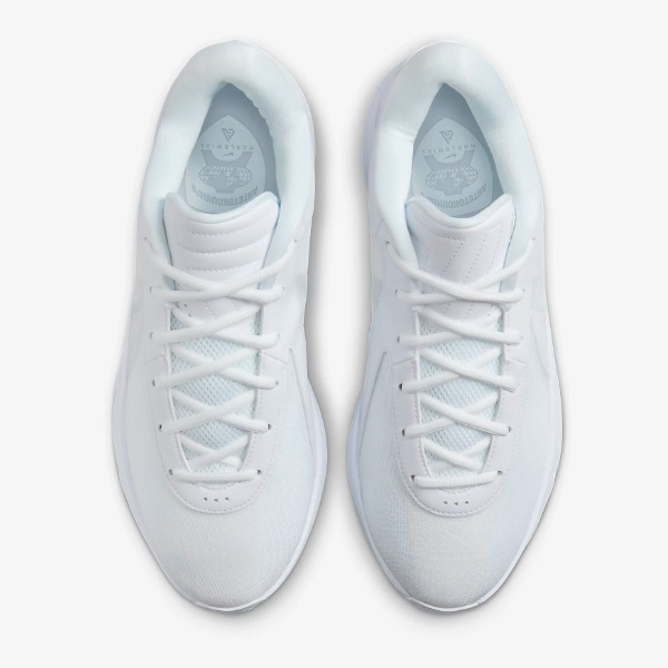 NIKE �ʥ��� ������ �ե꡼��6 TB EP �Х����åȥܡ��륷�塼�� FV1293-100(�ۥ磻��/�ۥ磻��) 
