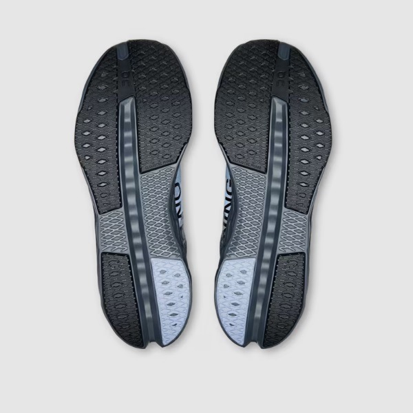 On ���� Cloudsurfer Next ���˥󥰥��塼�� 3ME30024720(Stone/Marsh) ��������ǯ��������