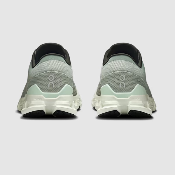 On ���� Cloud X 4 ���˥󥰥��塼�� 3ME30044422(Tin/Iceberg) ��������ǯ��������